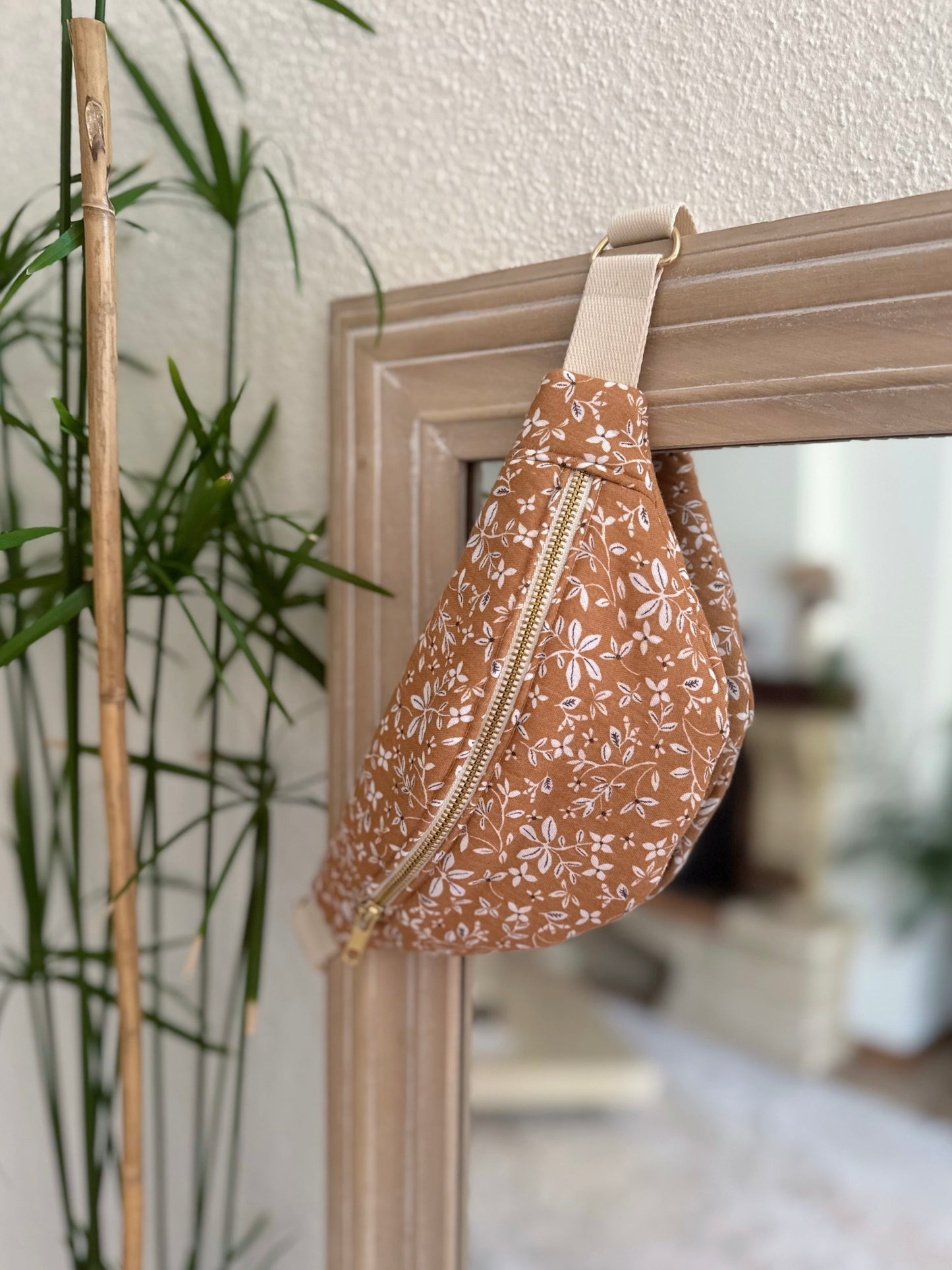 Mini sac banane Fleurie camel