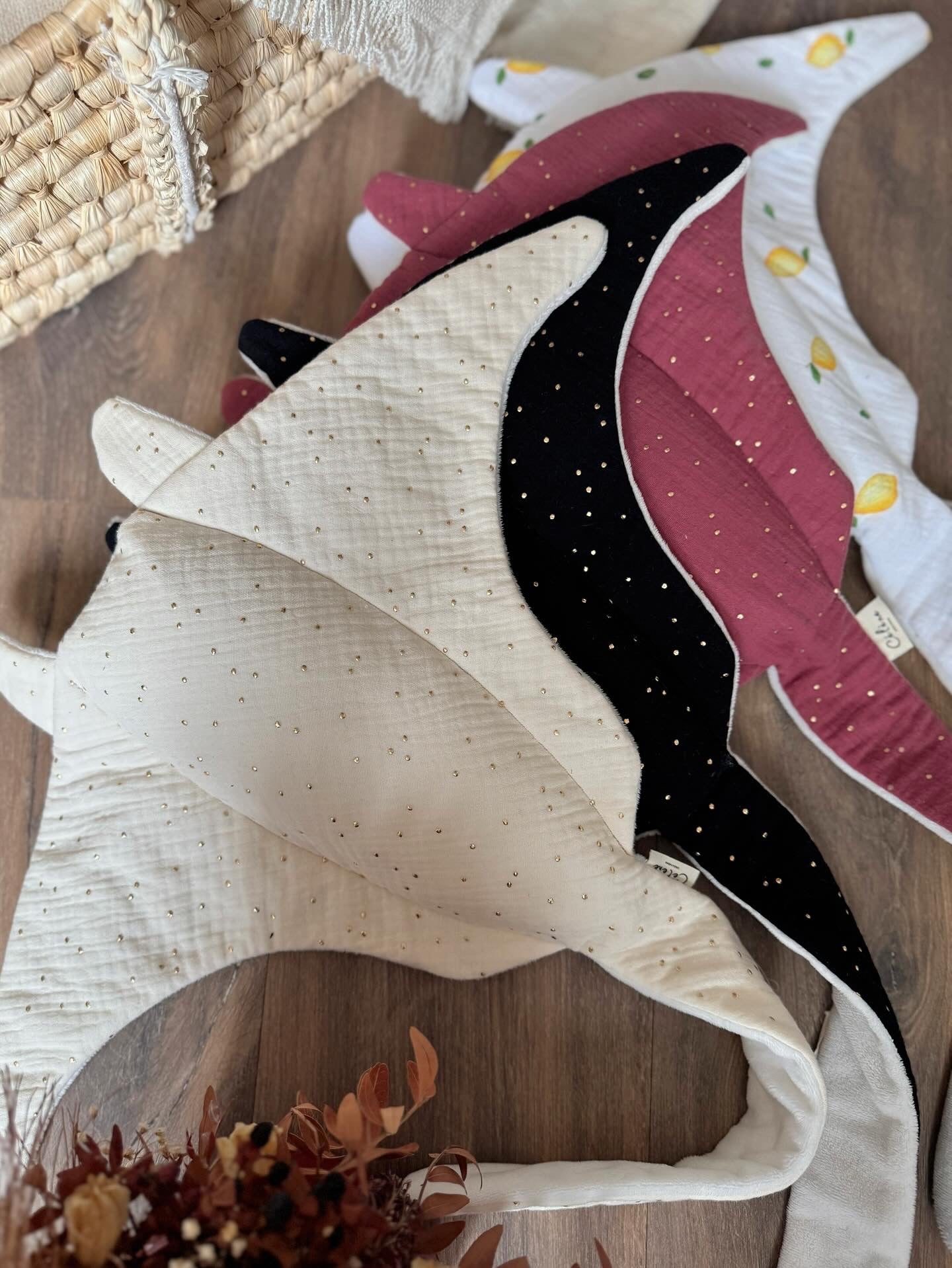 Doudou raie manta Noir