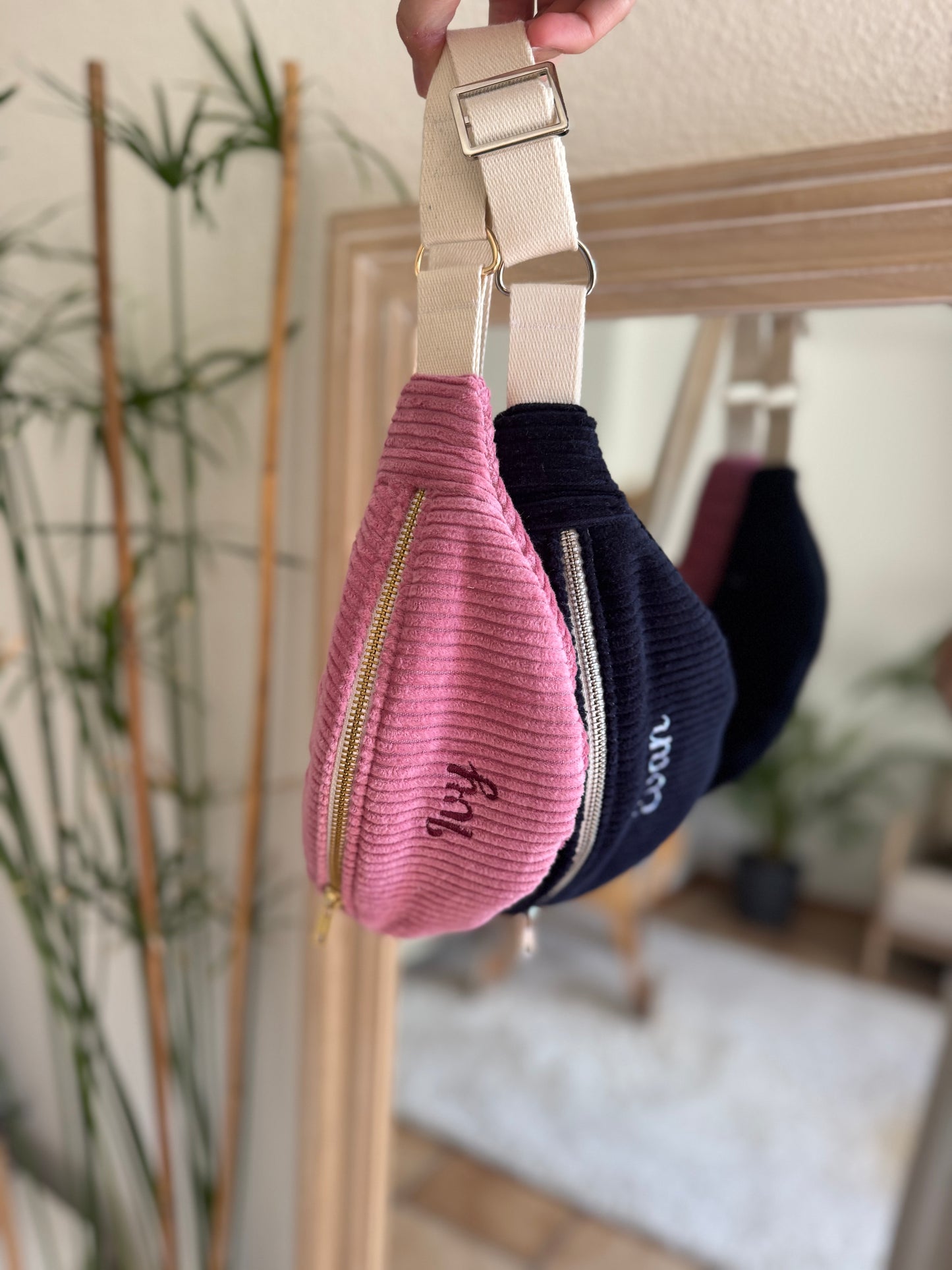 Mini sac banane velours côtelé Rose